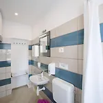 בית הארחה Bulovic In The Very Center Of