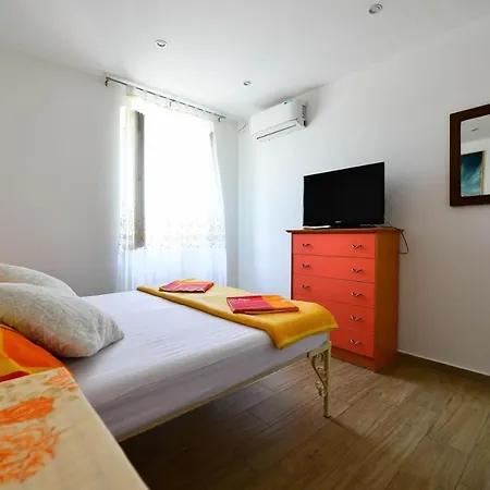 Bulovic In The Very Center Of 斯普利特